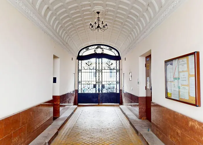 Elektoralna Premium Center *