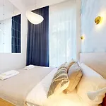 Elektoralna Premium Center Апартаменты Варшава